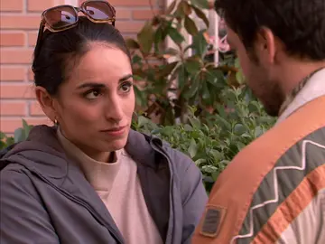 Carballo se llena de dudas tras pasar la noche con Jorge: “No sé qué siento por ti” Carballo se llena de dudas tras pasar la noche con Jorge: “No sé qué siento por ti”