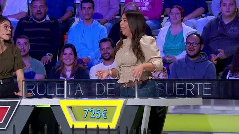 ¿Una decisión acertada? Andrea recurre al público para hacerse con el súper comodín ¿Una decisión acertada? Andrea recurre al público para hacerse con el súper comodín