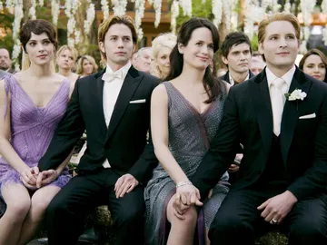 La familia Cullen de la saga 'Crepúsculo' La familia Cullen de la saga 'Crepúsculo'