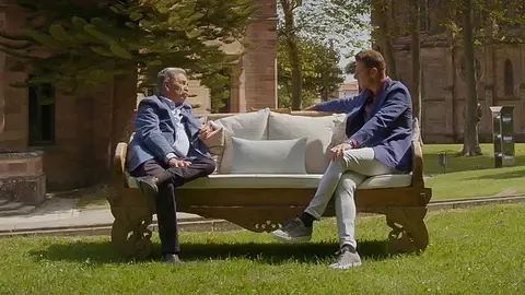 La confesión de Miguel Ángel Revilla a Joaquín: “Yo he tenido que comer con cuatro presidentes que están en el trullo o han estado” La confesión de Miguel Ángel Revilla a Joaquín: “Yo he tenido que comer con cuatro presidentes que están en el trullo o han estado”