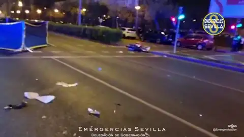 Colisión mortal de una moto contra un coche Colisión mortal de una moto contra un coche