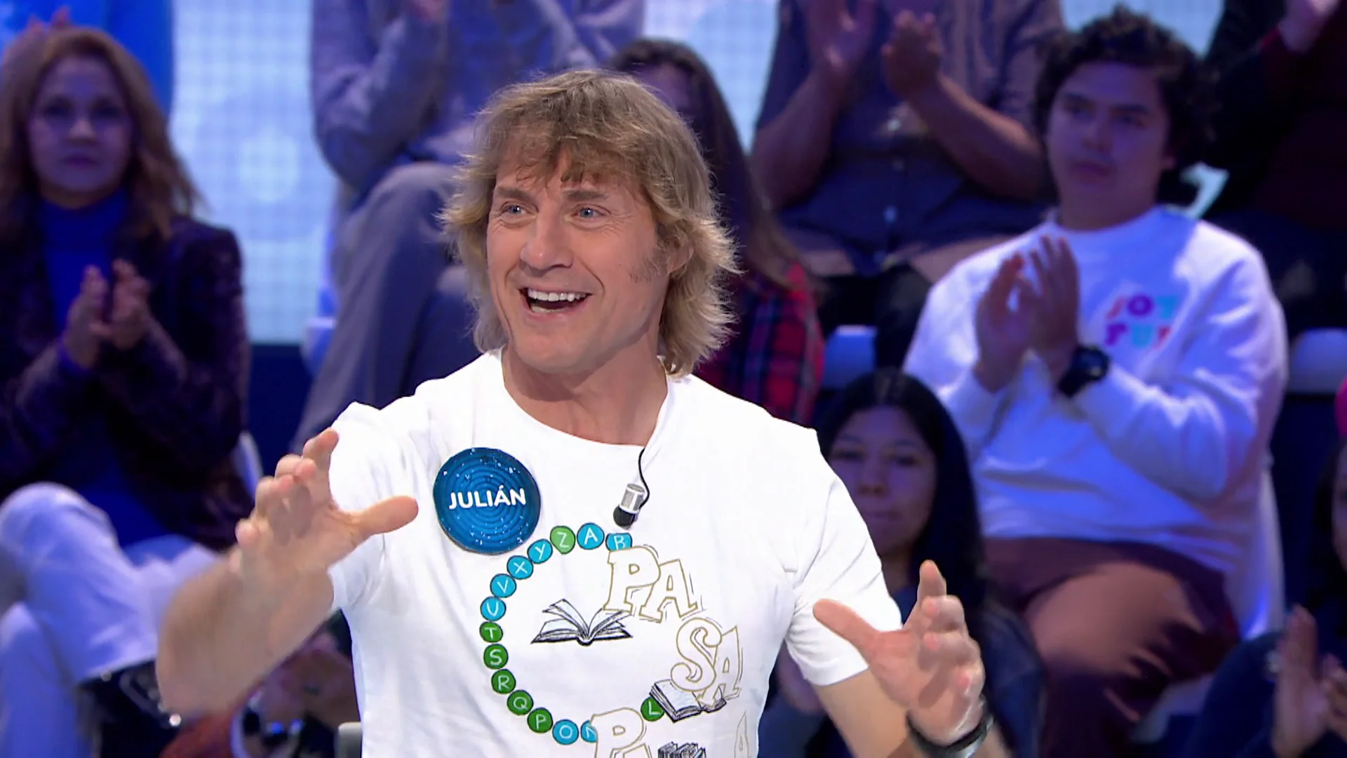 &iexcl;Al detalle! La camiseta de Julian Iantzi dedicada a &lsquo;Pasapalabra&rsquo;: &ldquo;Me la hizo ayer mi mujer&rdquo; 