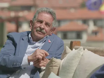 Miguel Ángel Revilla revela lo que le dijo el rey Juan Carlos sobre la comida de la boda de Felipe y Letizia Miguel Ángel Revilla revela lo que le dijo el rey Juan Carlos sobre la comida de la boda de Felipe y Letizia