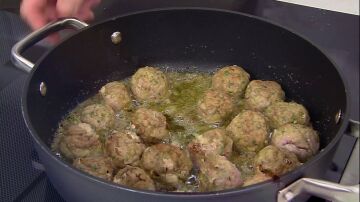 Dora las albóndigas