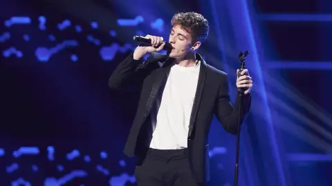 Javier Santacruz impresiona con la versión más bonita de ‘Another love’ en ‘La Voz’ Javier Santacruz impresiona con la versión más bonita de ‘Another love’ en ‘La Voz’