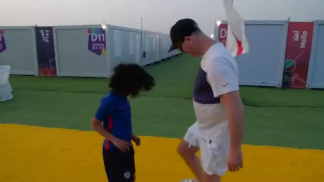 Así son los barracones para aficionados en Qatar: "Era esto o la cárcel" Así son los barracones para aficionados en Qatar: "Era esto o la cárcel"