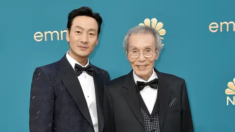 Park Hae-soo y O Yeong-su en los Emmy Park Hae-soo y O Yeong-su en los Emmy