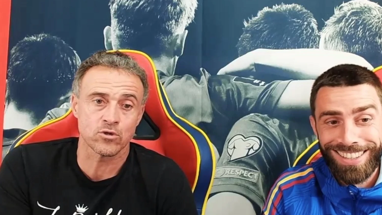 Luis Enrique junto a Rafael Pol en su canal de Twitch Luis Enrique junto a Rafael Pol en su canal de Twitch