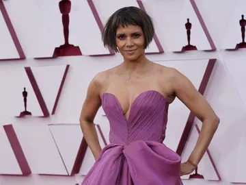 Halle Berry Halle Berry