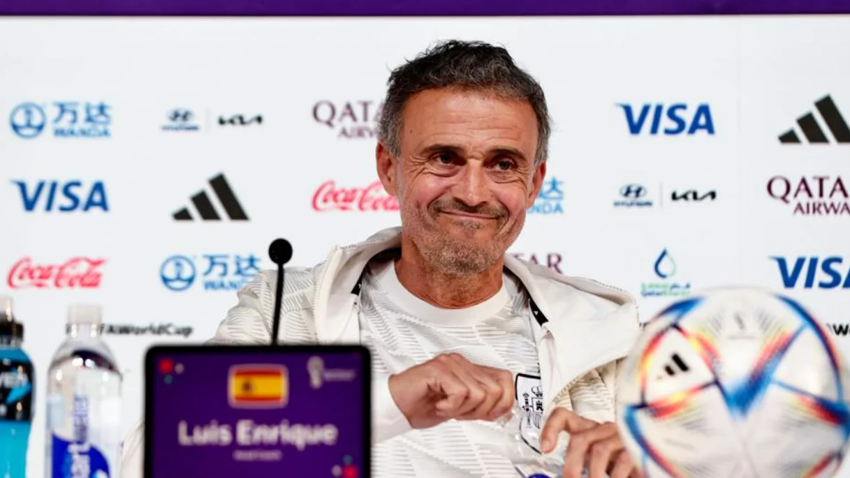 Luis Enrique en la rueda de prensa previa al partido ante Alemania en el Mundial de Qatar Luis Enrique en la rueda de prensa previa al partido ante Alemania en el Mundial de Qatar