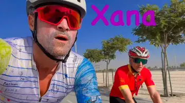 Luis Enrique graba un vídeo felicitando a Xana, su hija fallecida, mientras monta en bici Luis Enrique graba un vídeo felicitando a Xana, su hija fallecida, mientras monta en bici