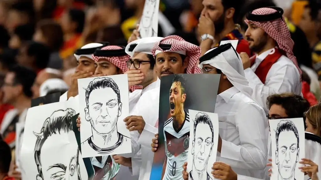 Qatar&iacute;es contraatacan a Alemania