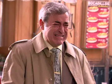 Ricardo, ebrio, se enfrenta a Samuel: “Has destrozado mi familia” Ricardo, ebrio, se enfrenta a Samuel: “Has destrozado mi familia”