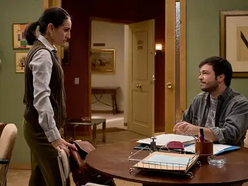 Un nuevo caso obliga a Carballo y Jorge a trabajar en equipo Un nuevo caso obliga a Carballo y Jorge a trabajar en equipo