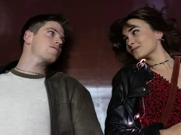 Miguel Bernadeau y Aitana en 'La última' Miguel Bernadeau y Aitana en 'La última'