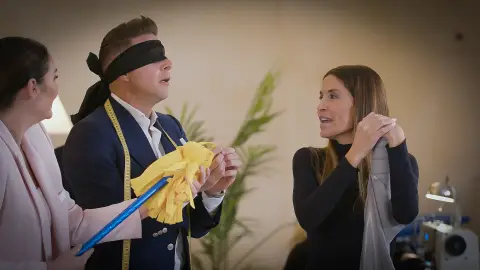 La guasa en la novatada de Vicky Martín Berrocal La guasa en la novatada de Vicky Martín Berrocal