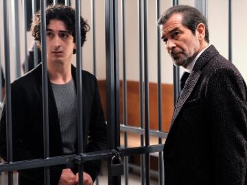 En el &uacute;ltimo cap&iacute;tulo de 'Secretos de familia': La gran mentira de Engin para evitar ir a la c&aacute;rcel y que nadie se pod&iacute;a imaginar 