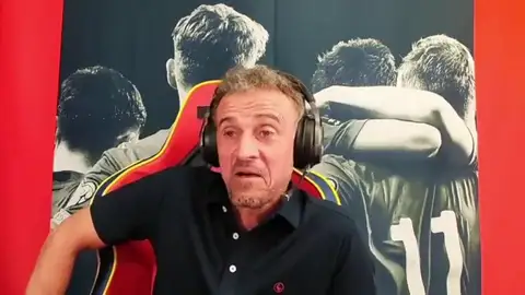 Luis Enrique Luis Enrique, sobre si permite a sus jugadores hacerse un 'Vladimir': "Liberarse es bienvenido"