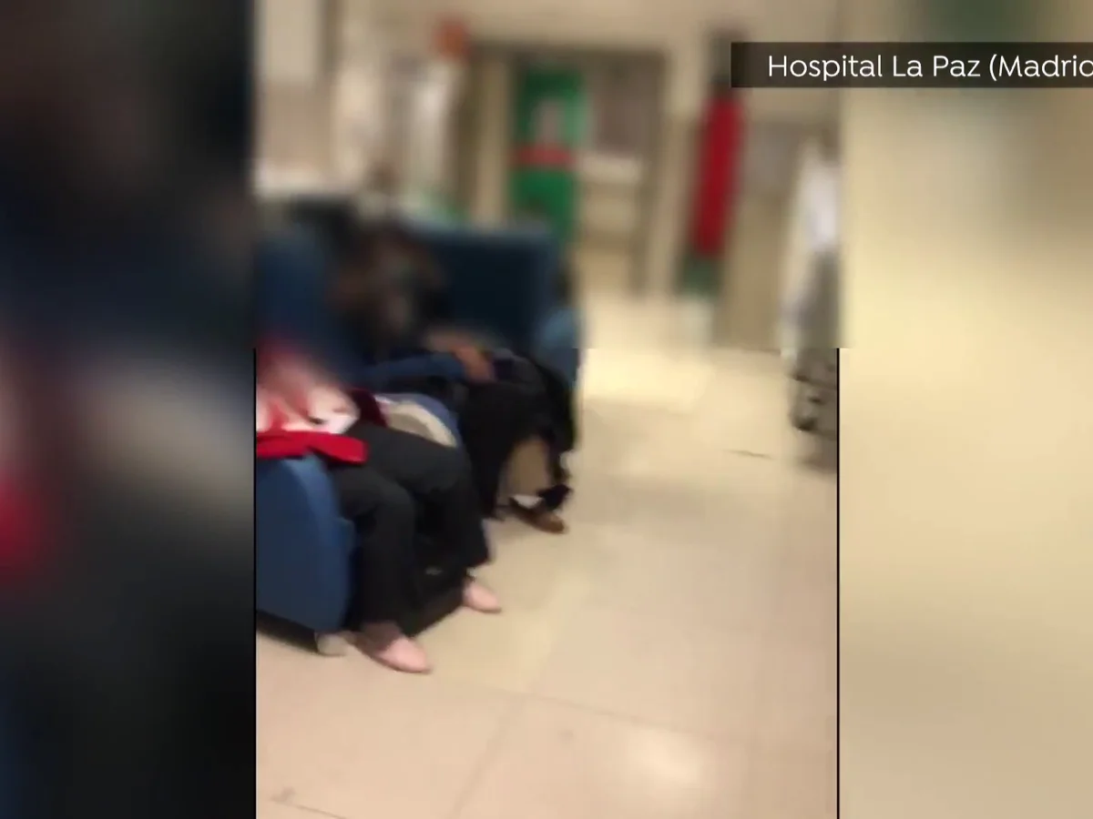 Matar Persistencia Novela de suspenso Saturación en el Hospital de la Paz de Madrid: los sanitarios denuncian  tener 52 camas para 102 pacientes