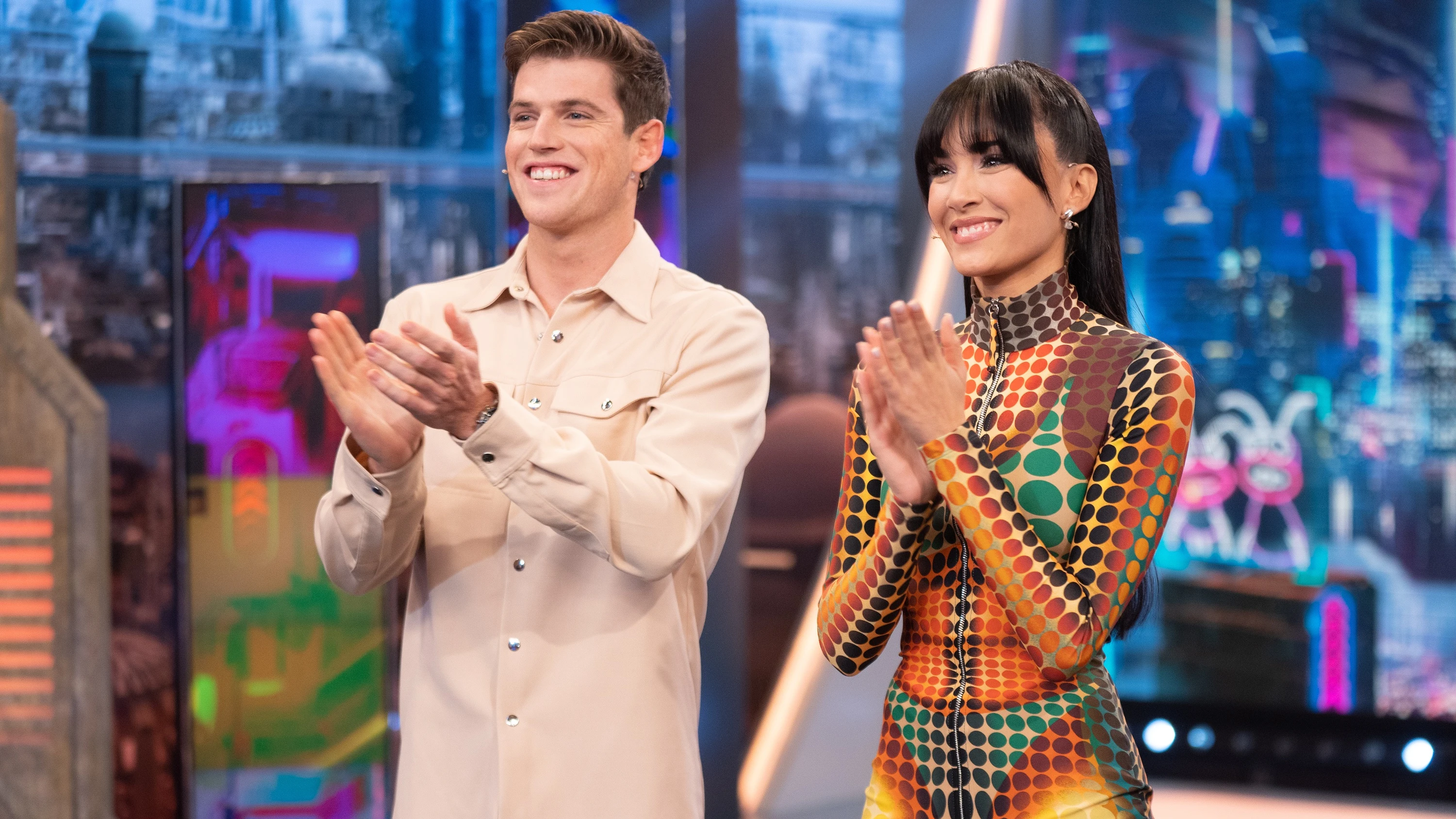 Disfruta de la entrevista completa a Aitana y Miguel Bernardeau en 'El Hormiguero' Disfruta de la entrevista completa a Aitana y Miguel Bernardeau en 'El Hormiguero'
