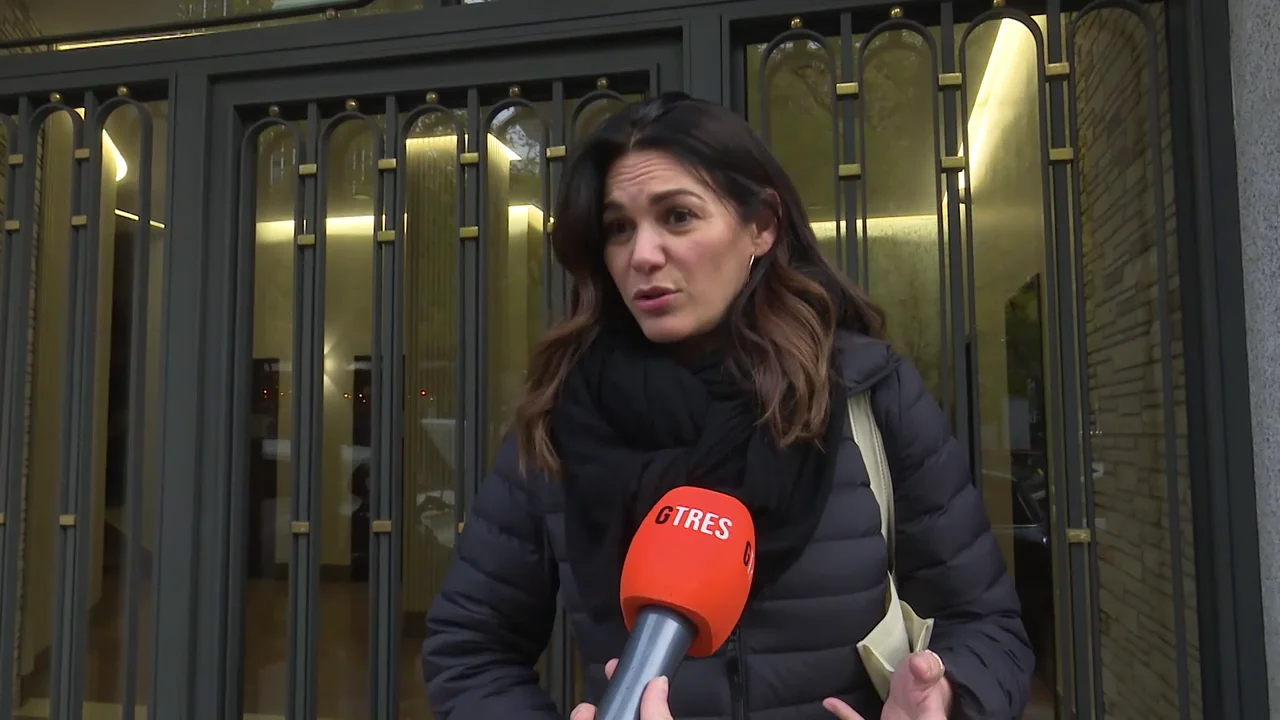 Fabiola Martínez opina sobre las impactantes fotos de Bertín Osborne tras su cambio Fabiola Martínez opina sobre las impactantes fotos de Bertín Osborne tras su cambio