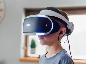 Un niño de 10 años mata a su madre por no comprarle unas gafas de realidad virtual Un niño de 10 años mata a su madre por no comprarle unas gafas de realidad virtual