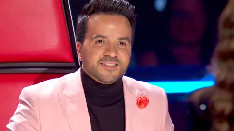 Luis Fonsi aplaude el acertado cambio de letra de Tayra Taylor en el Directo: “Fue su idea, le doy todo el crédito” Luis Fonsi aplaude el acertado cambio de letra de Tayra Taylor en el Directo: “Fue su idea, le doy todo el crédito”