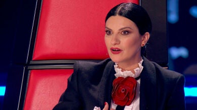 Laura Pausini, incrédula al descubrir la curiosa conexión que le une con su talent Fran Flores 