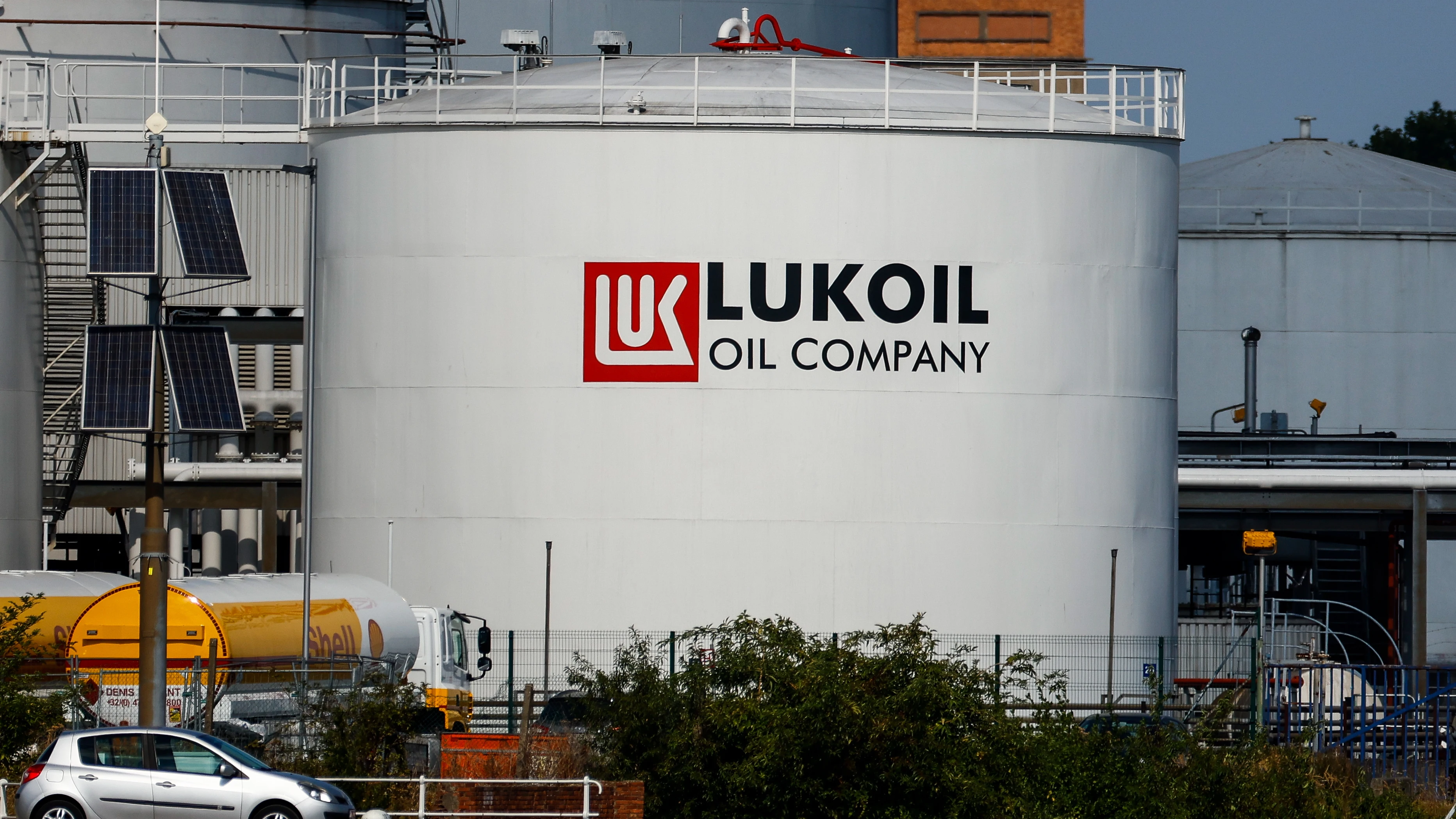 La OPEP mantiene el número de barriles ante el embargo europeo de petróleo ruso La OPEP mantiene el número de barriles ante el embargo europeo de petróleo ruso