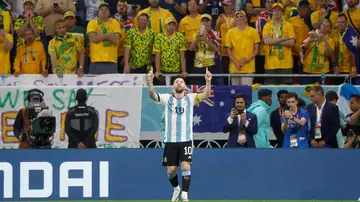 Leo Messi celebra su gol ante Australia en los octavos de final (2-1)