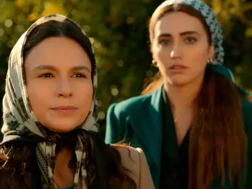 Saniye discute con el señor Haşmet Çolak… ¡Y él se pone muy agresivo! Saniye discute con el señor Haşmet Çolak… ¡Y él se pone muy agresivo!