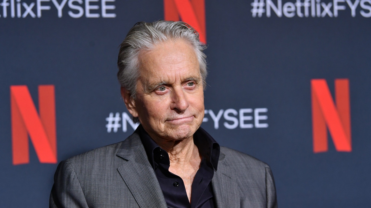 ¿Ese es Michael Douglas? Las últimas fotos del actor donde nunca lo ¿Ese es Michael Douglas? Las últimas fotos del actor donde nunca lo