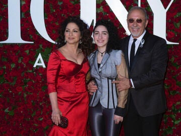 Gloria y Emilio Estefan con su hija Emily