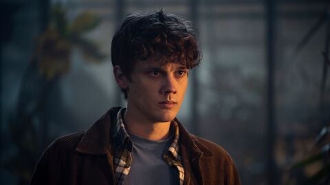 Hunter Doohan como Tyler en 'Miércoles'
