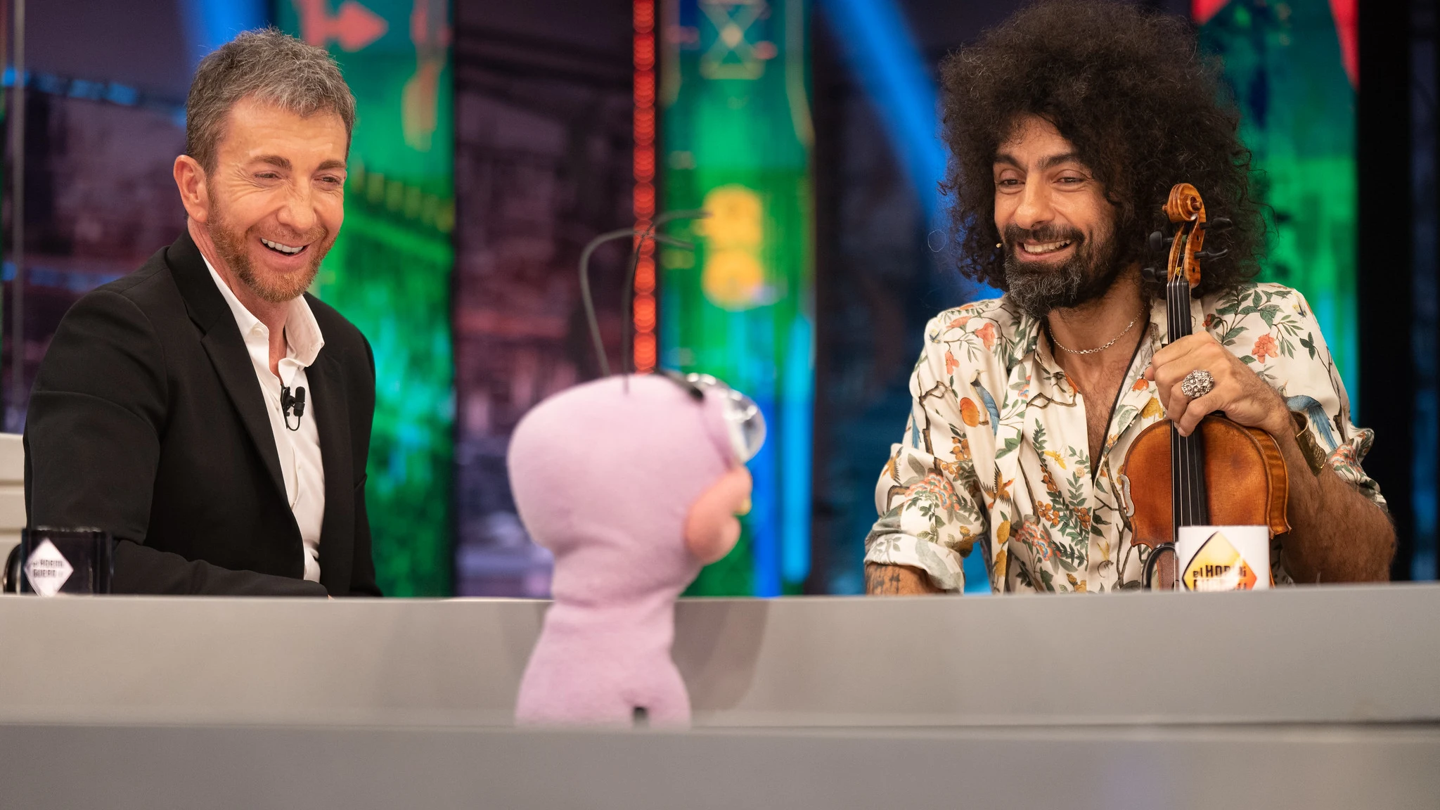 ¿Qué se esconde un gran artista? Trancas y Barrancas descubren los secretos de Ara Malikian ¿Qué se esconde un gran artista? Trancas y Barrancas descubren los secretos de Ara Malikian