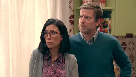 Manolita y Marcelino aprueban el noviazgo de Ciriaco y Andrea: “Te vamos a apoyar, hijo” Manolita y Marcelino aprueban el noviazgo de Ciriaco y Andrea: “Te vamos a apoyar, hijo”