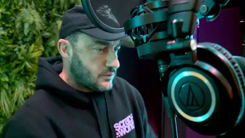 DJ Nano Entrevista con DJ Nano