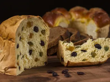 Panettone de frutas y pasas Panettone de frutas y pasas