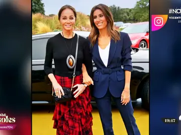 La elegancia y el saber estar de Ana Boyer la postulan como digna sucesora de Isabel Preysler La elegancia y el saber estar de Ana Boyer la postulan como digna sucesora de Isabel Preysler