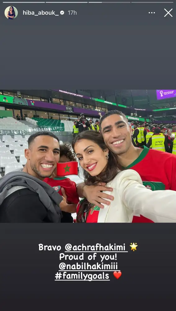 Hiba Abouk junto a su pareja Achraf Hakimi, su hijo Amín y su cuñado Nabil