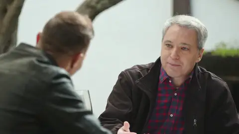 El peor momento vivido por Vicente Vallés en un directo: “Me quedé sin voz, no podía hablar” El peor momento vivido por Vicente Vallés en un directo: “Me quedé sin voz, no podía hablar”