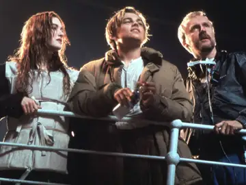 Kate Winslet, Leonardo DiCaprio y James Cameron, en el rodaje de 'Titanic' Kate Winslet, Leonardo DiCaprio y James Cameron, en el rodaje de 'Titanic'