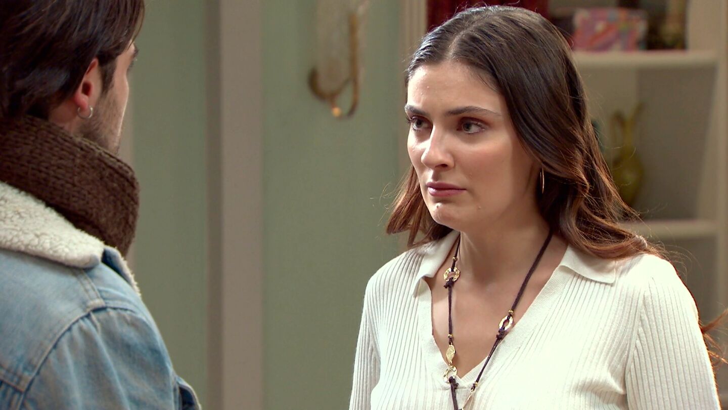 Andrea pone fin a su relación con Ciriaco delante de Ricardo: “Es lo mejor”