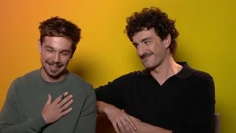 Hablamos con Carlos Cuevas y Miki Esparbé Hablamos con Carlos Cuevas y Miki Esparbé