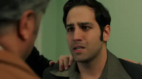 Avance del próximo capítulo de ‘Tierra Amarga’: Çetin, desesperado, le pide a la policía que atrapen al culpable Avance del próximo capítulo de ‘Tierra Amarga’: Çetin, desesperado, le pide a la policía que atrapen al culpable