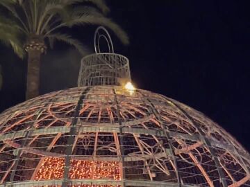 incendio bola de Navidad Alicante