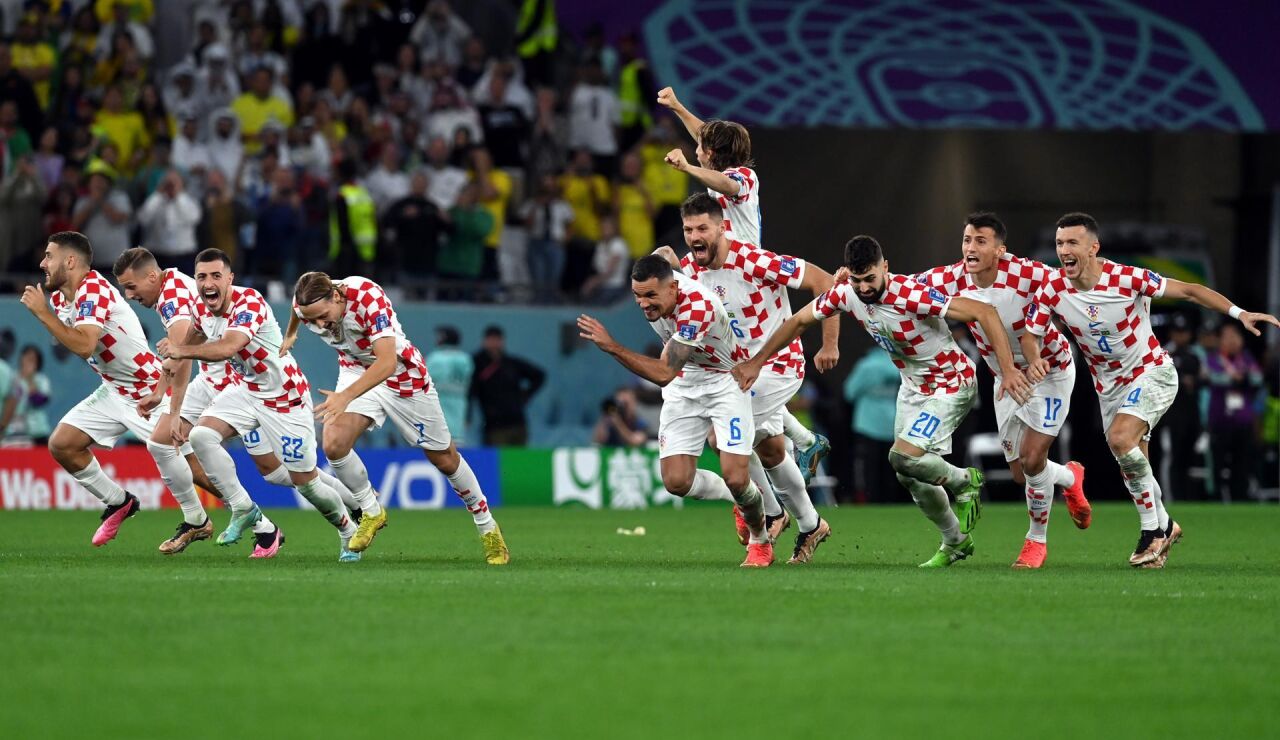 Los croatas celebran el pase a semifinales tras ganar a Brasil en la tanda de penaltis