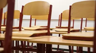 Aula vacía de un colegio Aula vacía de un colegio