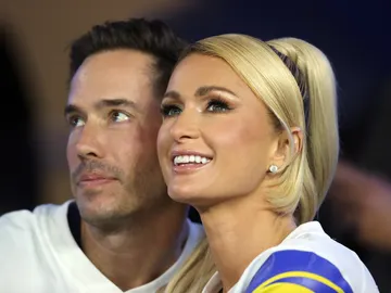 Carter Reum y Paris Hilton Carter Reum y Paris Hilton