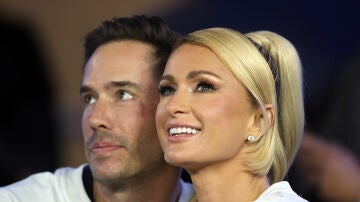 Carter Reum y Paris Hilton